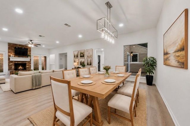 12903 Avenida Vaquero Street, Houston, TX 77077
