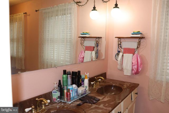 32 CARTER LN, Stafford, VA 22556