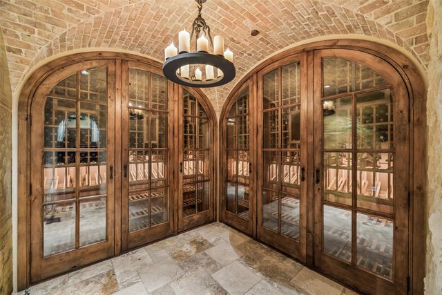 5335 Meaders Lane, Dallas, TX 75229