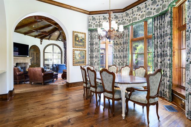 5335 Meaders Lane, Dallas, TX 75229