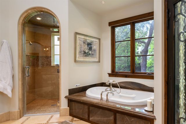 5335 Meaders Lane, Dallas, TX 75229