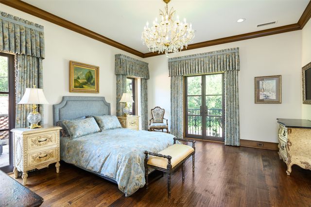 5335 Meaders Lane, Dallas, TX 75229