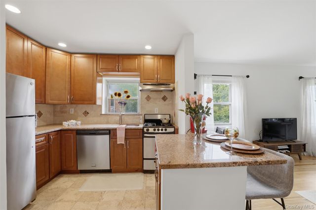 330 S Broadway B11, Tarrytown, NY 10591