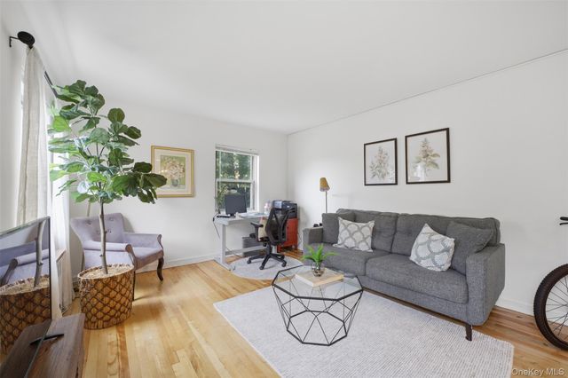 330 S Broadway B11, Tarrytown, NY 10591