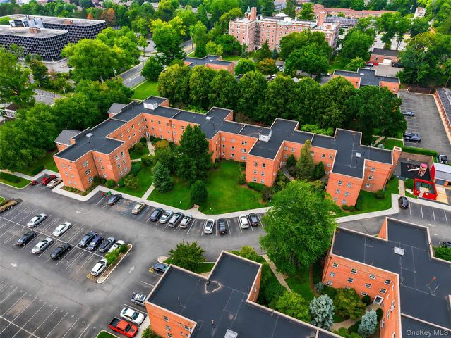 330 S Broadway B11, Tarrytown, NY 10591