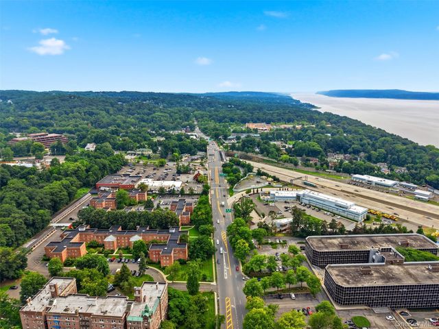 330 S Broadway B11, Tarrytown, NY 10591