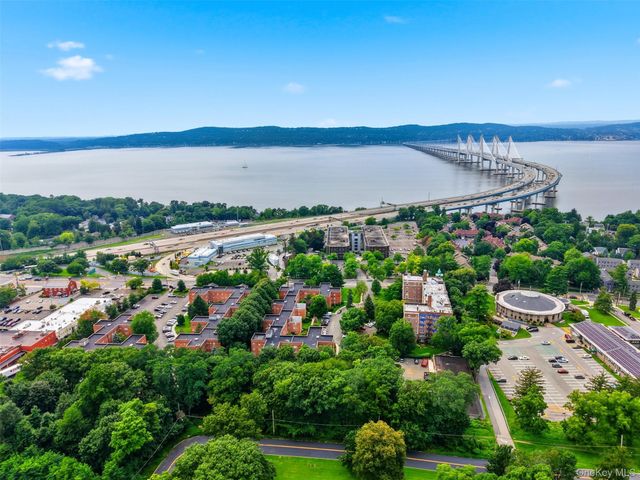 330 S Broadway B11, Tarrytown, NY 10591