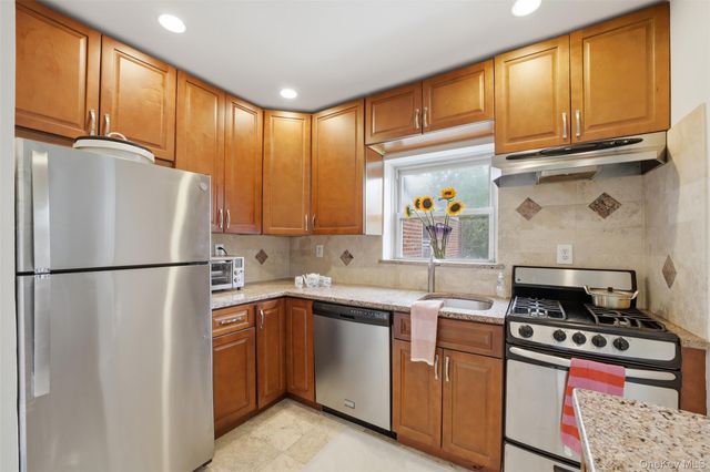 330 S Broadway B11, Tarrytown, NY 10591