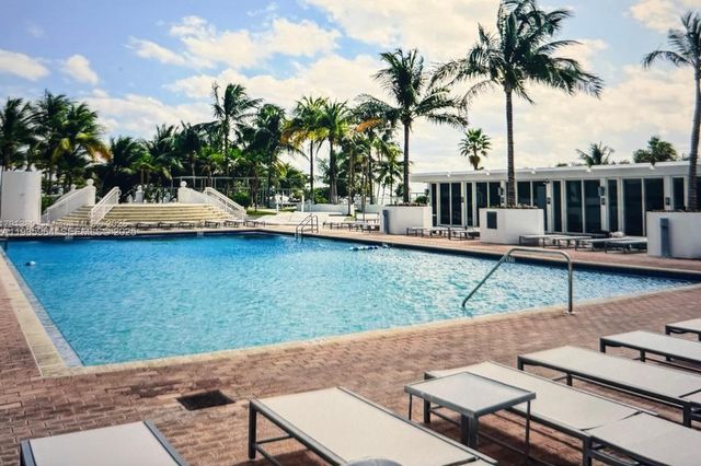 10275 Collins Ave 333, Bal Harbour, FL 33154