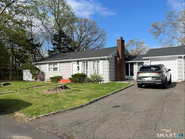 11 Marcy Road, Bridgeport, CT 06606