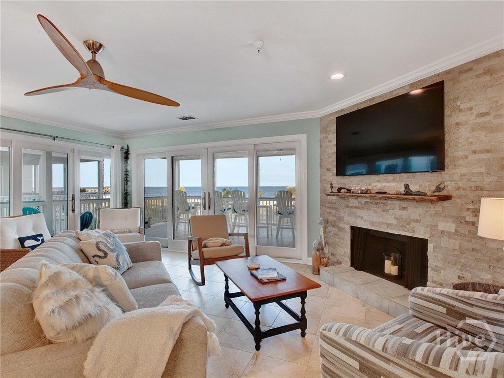 Image 3 of property listing at 1707 Strand Avenue 3, Tybee Island, GA 31328