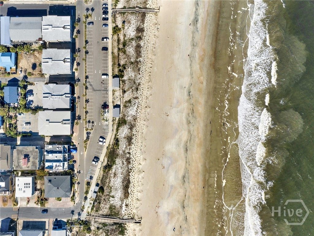 Image 40 of property listing at 1707 Strand Avenue 3, Tybee Island, GA 31328
