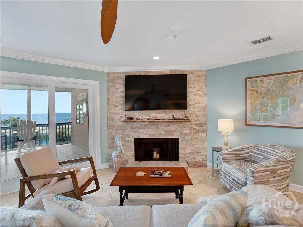 Image 6 of property listing at 1707 Strand Avenue 3, Tybee Island, GA 31328