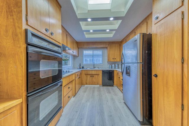 1123 San Angelo Drive, Salinas, CA 93901