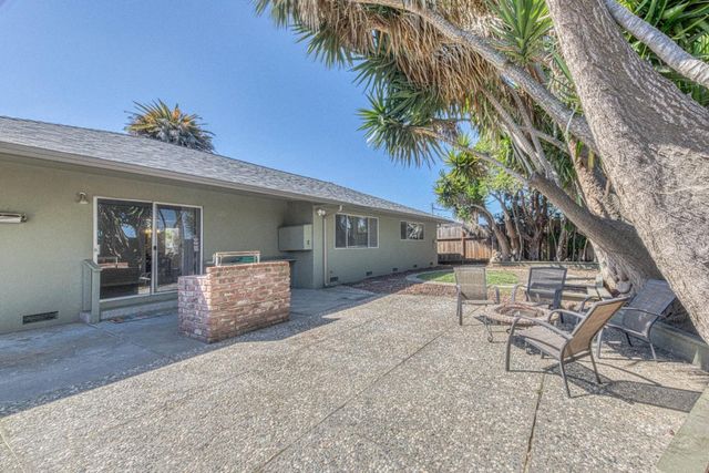 1123 San Angelo Drive, Salinas, CA 93901