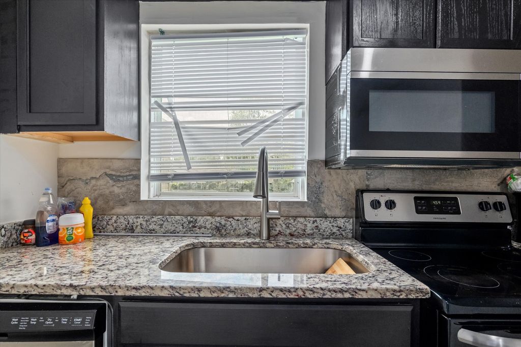 Image 13 of property listing at 2156 Telfair Street, Augusta, GA 30904