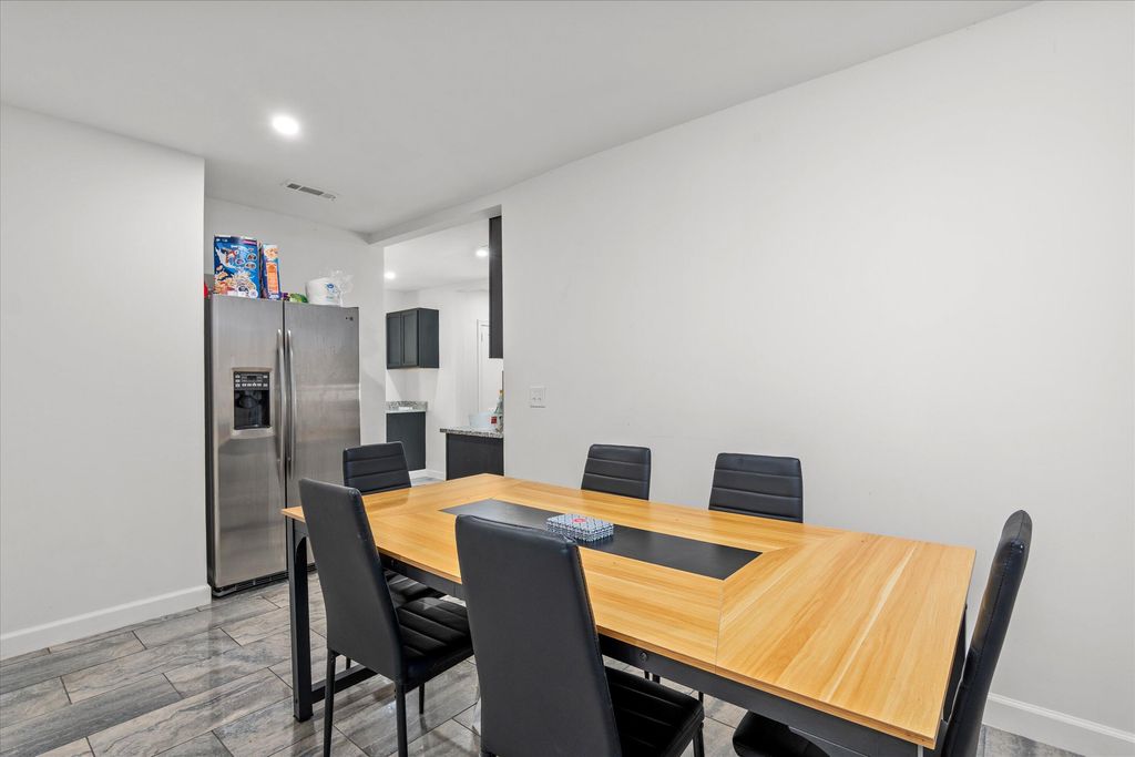 Image 15 of property listing at 2156 Telfair Street, Augusta, GA 30904