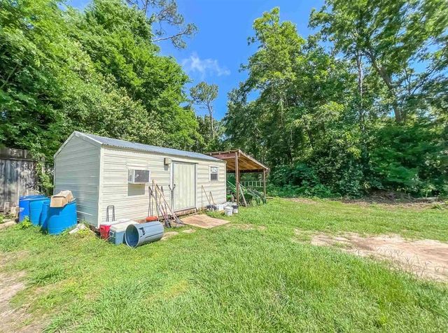 1924 Harriet Drive, Tallahassee, FL 32303