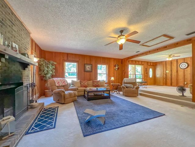 1924 Harriet Drive, Tallahassee, FL 32303