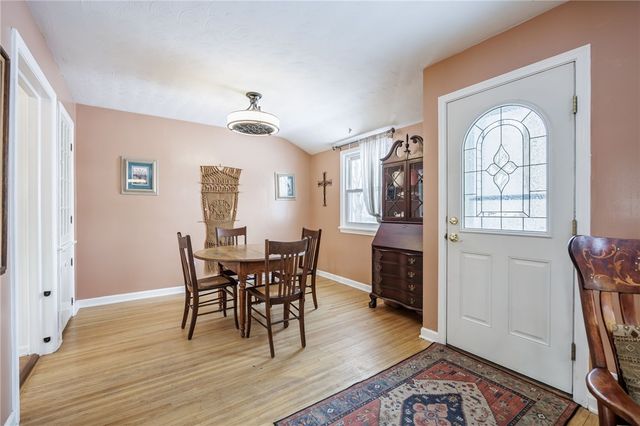 419 Brookview Drive, Irondequoit, NY 14617