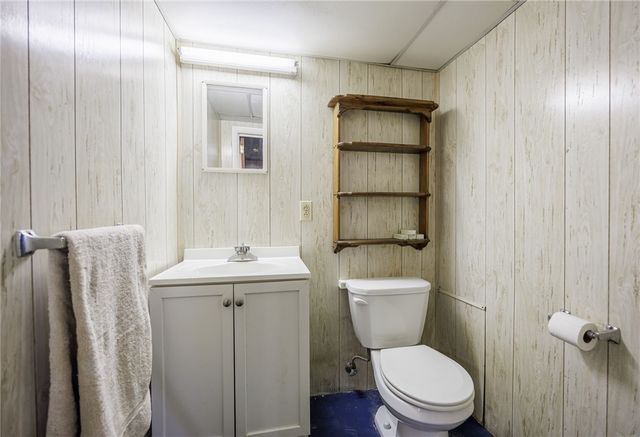 419 Brookview Drive, Irondequoit, NY 14617