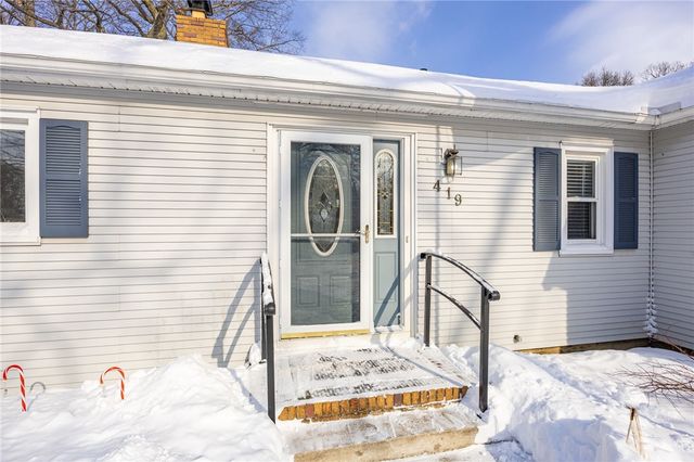 419 Brookview Drive, Irondequoit, NY 14617