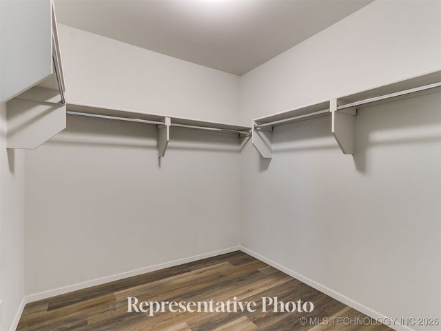 3814 W Laredo Street, Broken Arrow, OK 74012