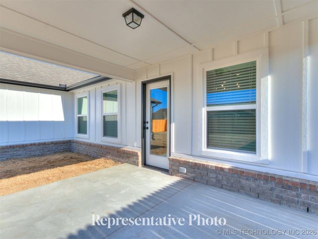 3814 W Laredo Street, Broken Arrow, OK 74012