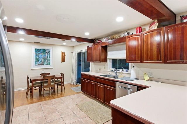 501 BROADWAY, Dunedin, FL 34698