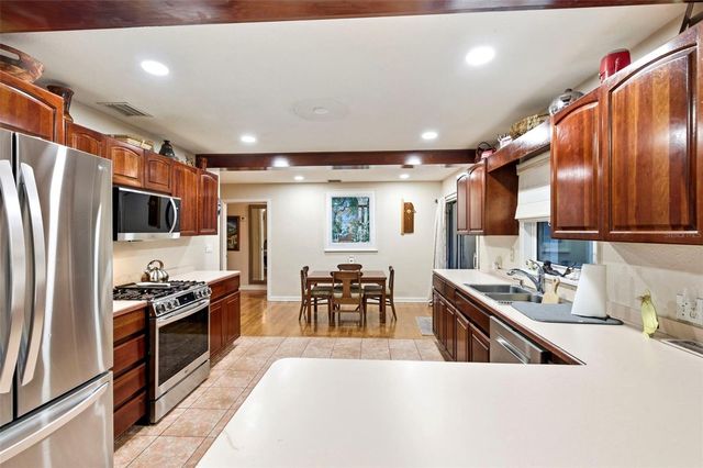 501 BROADWAY, Dunedin, FL 34698