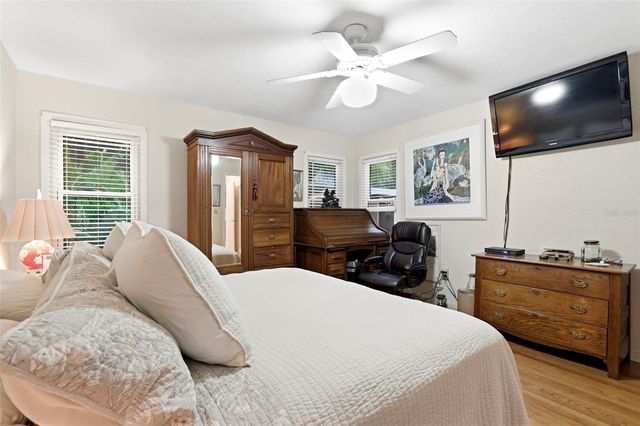 501 BROADWAY, Dunedin, FL 34698