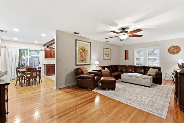 501 BROADWAY, Dunedin, FL 34698