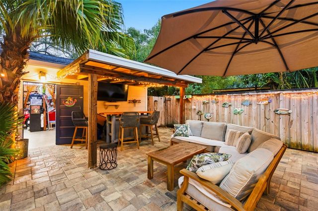 501 BROADWAY, Dunedin, FL 34698