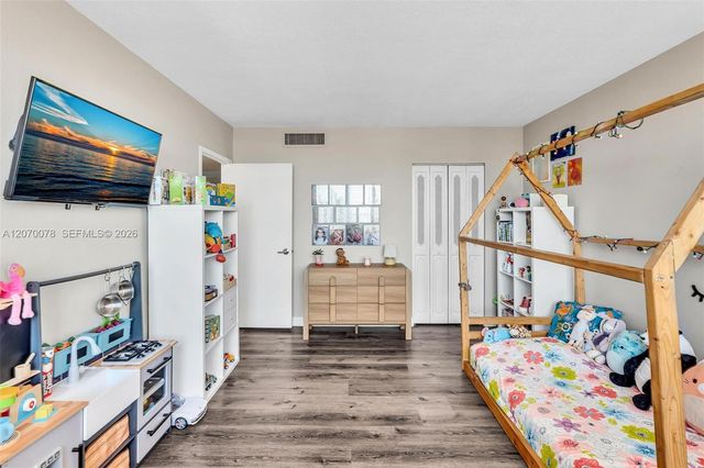 3375 N Country Club Drive 905, Aventura, FL 33180