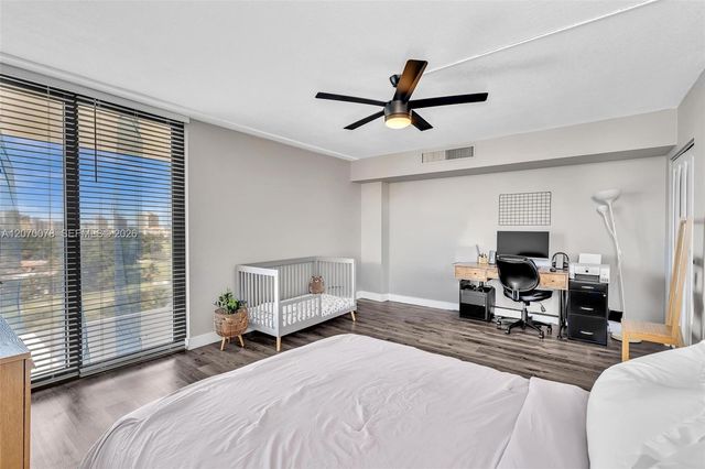 3375 N Country Club Drive 905, Aventura, FL 33180