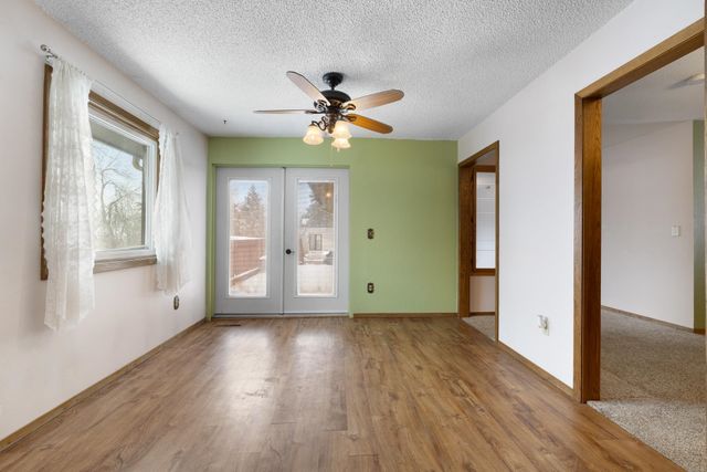 1410 1ST ST NE, Minot, ND 58703