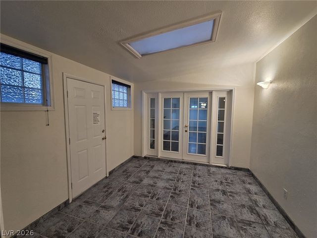 3317 Racquet Street, Las Vegas, NV 89121