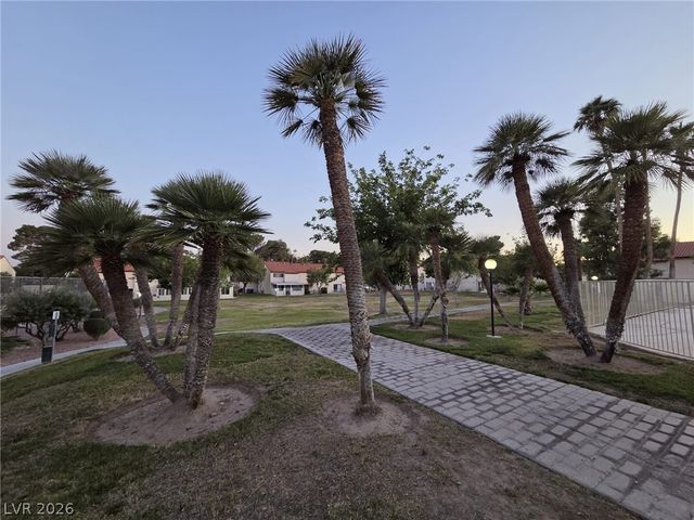 3317 Racquet Street, Las Vegas, NV 89121