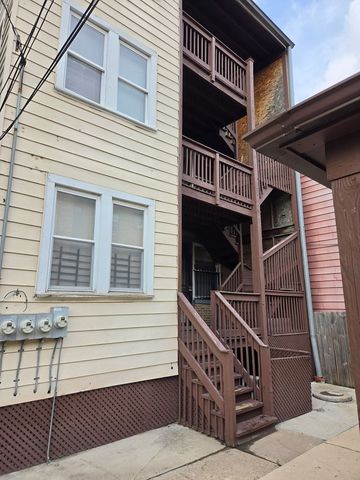 5037 W Adams Street, Chicago, IL 60644