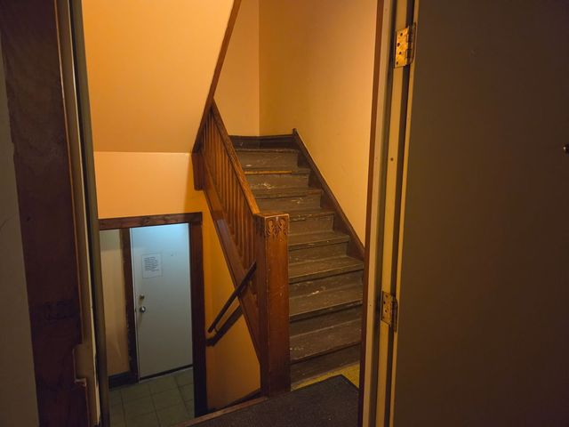 5037 W Adams Street, Chicago, IL 60644