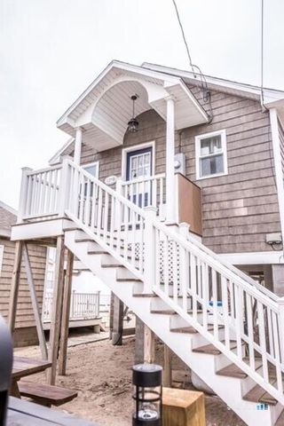 127 Shore Road, Clinton, CT 06413