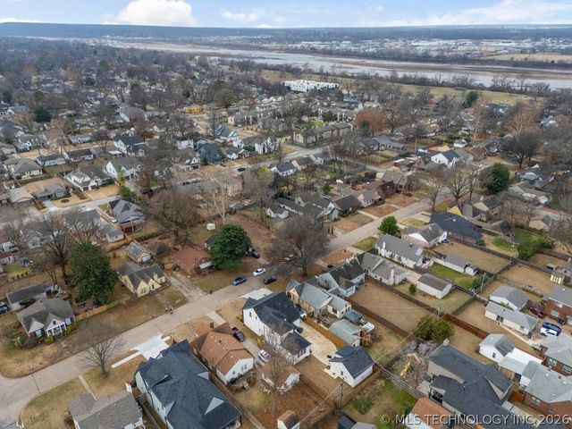 1035 E 36th Place, Tulsa, OK 74105