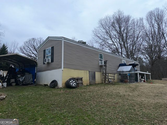 335 Easy Street, Toccoa, GA 30577