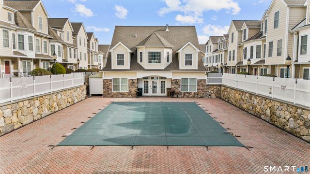 85 Camp Avenue APT 18B, Stamford, CT 06907