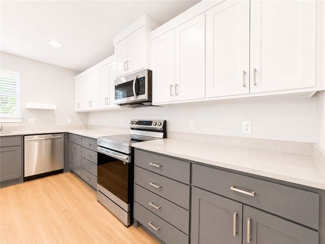 1704 S West End Street, Springdale, AR 72764