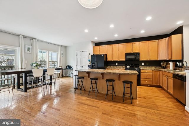 751 CHERRY BARK LN, Baltimore, MD 21225