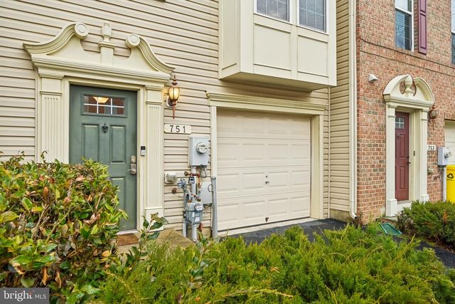 751 CHERRY BARK LN, Baltimore, MD 21225