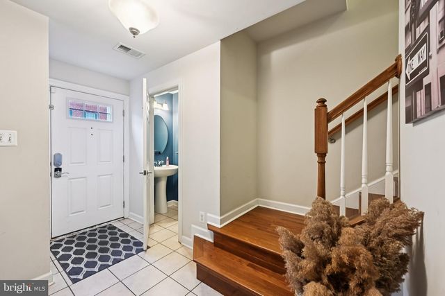 751 CHERRY BARK LN, Baltimore, MD 21225