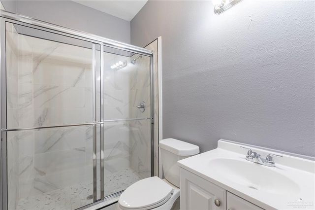 137 E Flores, Pharr, TX 78577