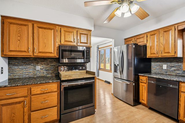 13329 Poppy Street NW, Andover, MN 55304